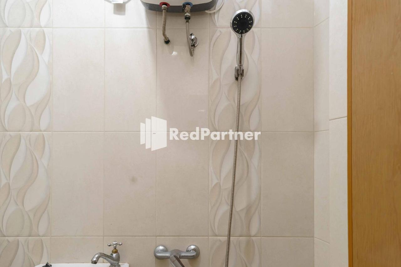 Jo Residence Syariah Redpartner Jakarta Exterior foto